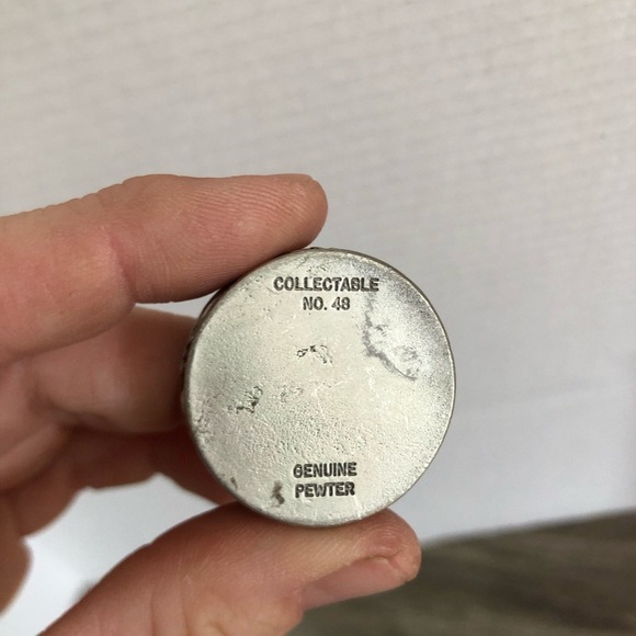 Vtg Pewter Bear Trinket Box with Earrings and Pendant - Picture 7 of 13